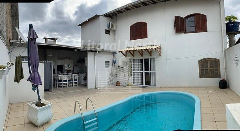Casa com 4 Quartos à Venda, 190 m² em Dom Bosco - Itajaí