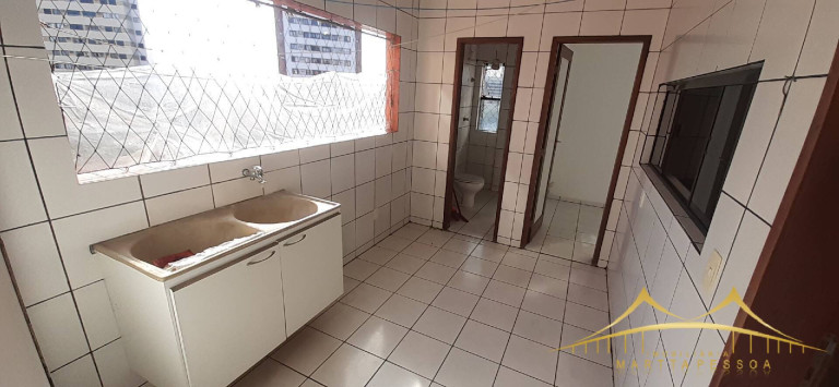 Imagem Apartamento com 4 Quartos à Venda, 198 m² em Lagoa Nova - Natal