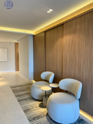 Imagem Apartamento com 2 Quartos à Venda, 92 m² em Vila Operária - Itajaí