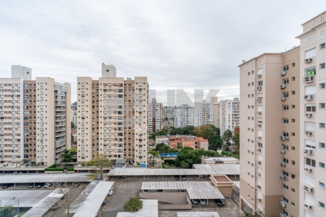 Imagem Apartamento com 3 Quartos à Venda, 95 m² em Passo Da Areia - Porto Alegre