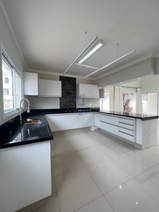 Imagem Casa com 3 Quartos à Venda, 250 m² em Jardim Santa Helena - Bragança Paulista
