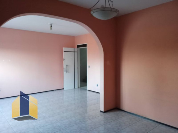 Imagem Apartamento com 2 Quartos à Venda, 130 m²