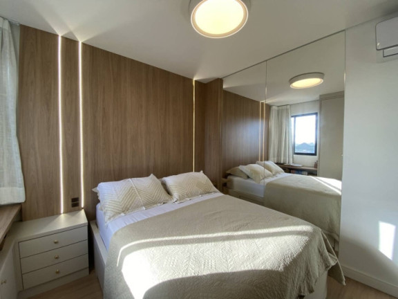 Apartamento com 2 Quartos à Venda, 73 m² em Centro - Navegantes