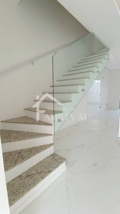 Imagem Casa com 3 Quartos à Venda, 113 m² em Bom Retiro - Joinville