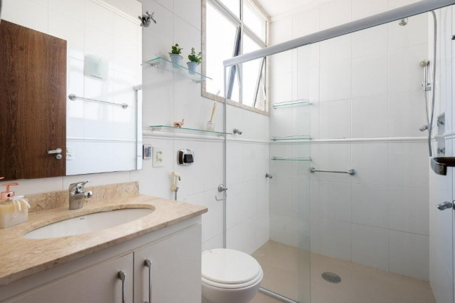 Imagem Imóvel com 3 Quartos à Venda, 180 m² em Itaim Bibi - São Paulo