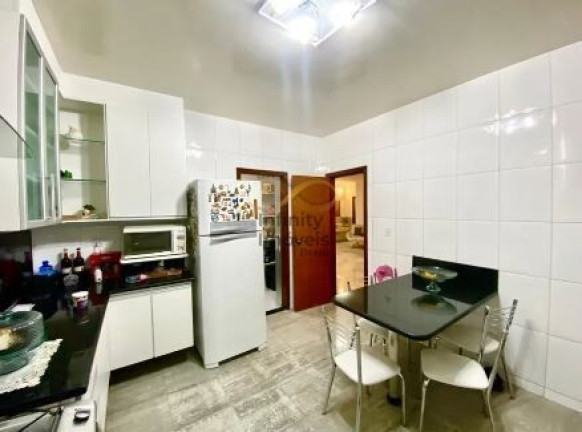 Imagem Casa com 3 Quartos à Venda, 320 m² em Castelo - Belo Horizonte Imagem Casa com 3 Quartos à Venda, 320 m² em Castelo - Belo Horizonte
