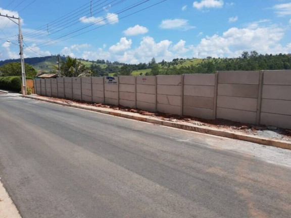 Imagem Terreno à Venda, 1 m² em Chácara Alvorada - Bragança Paulista Imagem Terreno à Venda, 1 m² em Chácara Alvorada - Bragança Paulista