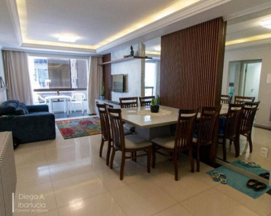 Imagem Apartamento com 2 Quartos à Venda, 88 m² em Centro - Balneário Camboriú