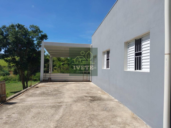 Imagem Chácara com 3 Quartos à Venda, 340 m²