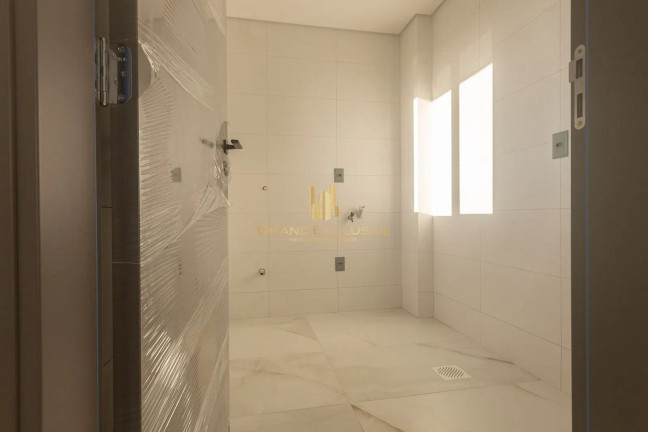 Imagem Apartamento com 3 Quartos à Venda, 130 m² em Centro - Balneário Camboriú