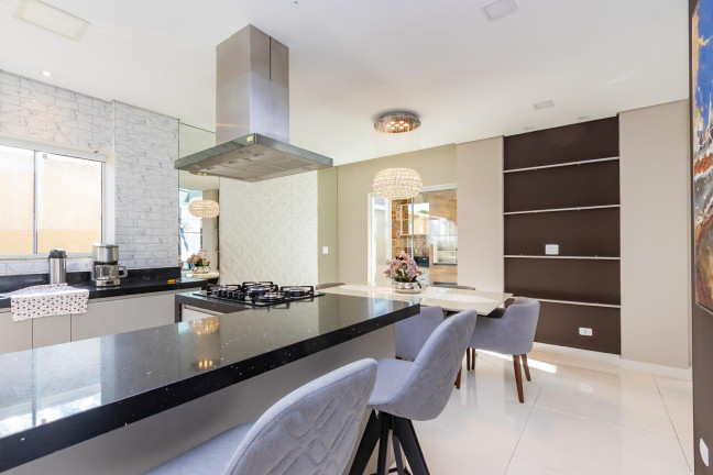 Imagem Casa de Condomínio com 3 Quartos à Venda, 210 m² em Santa Felicidade - Curitiba Imagem Casa de Condomínio com 3 Quartos à Venda, 210 m² em Santa Felicidade - Curitiba