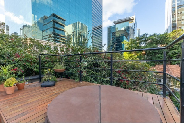 Imagem Casa com 3 Quartos à Venda, 200 m² em Vila Nova Conceição - São Paulo Imagem Casa com 3 Quartos à Venda, 200 m² em Vila Nova Conceição - São Paulo