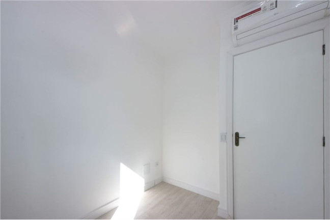 Imagem Casa com 3 Quartos à Venda, em Vila Matilde - São Paulo Imagem Casa com 3 Quartos à Venda, em Vila Matilde - São Paulo