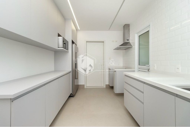 Imagem Apartamento com 2 Quartos à Venda, 126 m² em Moema - São Paulo Imagem Apartamento com 2 Quartos à Venda, 126 m² em Moema - São Paulo