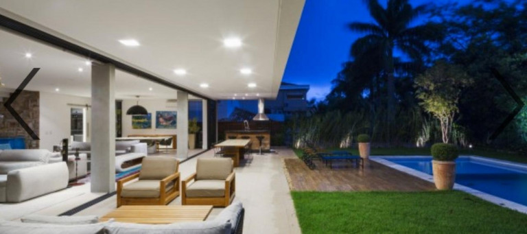 Imagem Casa de Condomínio com 5 Quartos à Venda, 730 m² em Alpha Conde - Alphaville