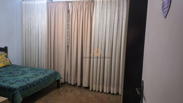 Imagem Casa com 4 Quartos à Venda, 180 m² em Campestre - Santo André