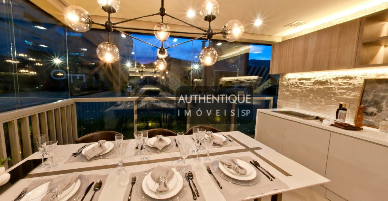 Imagem Apartamento com 2 Quartos à Venda, 76 m² em Moema - São Paulo