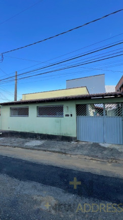 Casa com 3 Quartos à Venda,  em Santana - Cariacica