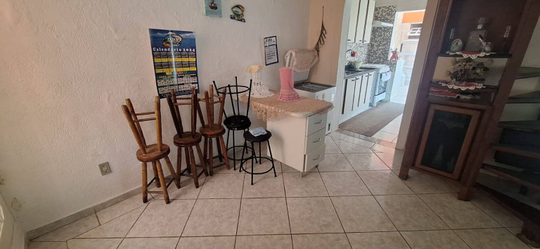 Imagem Casa com 5 Quartos à Venda, 246 m² em Estancia São Jose - Peruíbe Imagem Casa com 5 Quartos à Venda, 246 m² em Estancia São Jose - Peruíbe