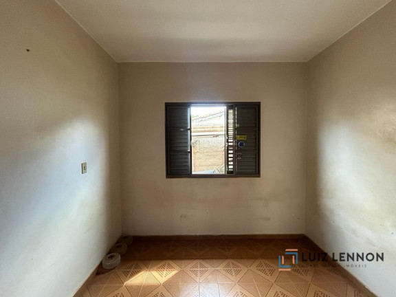 Imagem Casa com 4 Quartos à Venda, 176 m² em Santa Terezinha - Patos De Minas