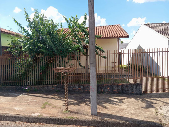Imagem Casa com 3 Quartos à Venda, 220 m² em Jardim Santa Efigênia - Arapongas Imagem Casa com 3 Quartos à Venda, 220 m² em Jardim Santa Efigênia - Arapongas