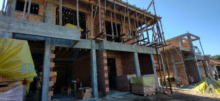 Imagem Casa com 3 Quartos à Venda, 184 m² em Lagoa Da Conceição - Florianópolis Imagem Casa com 3 Quartos à Venda, 184 m² em Lagoa Da Conceição - Florianópolis