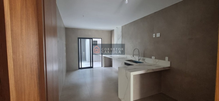 Imagem Casa com 4 Quartos à Venda, 490 m² em Barra Da Tijuca - Rio De Janeiro Imagem Casa com 4 Quartos à Venda, 490 m² em Barra Da Tijuca - Rio De Janeiro
