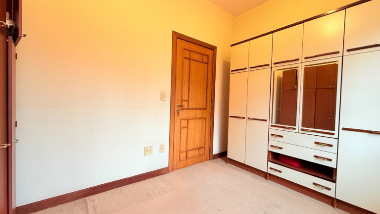 Imagem Apartamento com 3 Quartos à Venda, 158 m² em Petrópolis - Porto Alegre Imagem Apartamento com 3 Quartos à Venda, 158 m² em Petrópolis - Porto Alegre