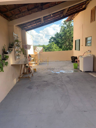 Casa com 3 Quartos à Venda, 100 m² em Vila Guimarães - Botucatu