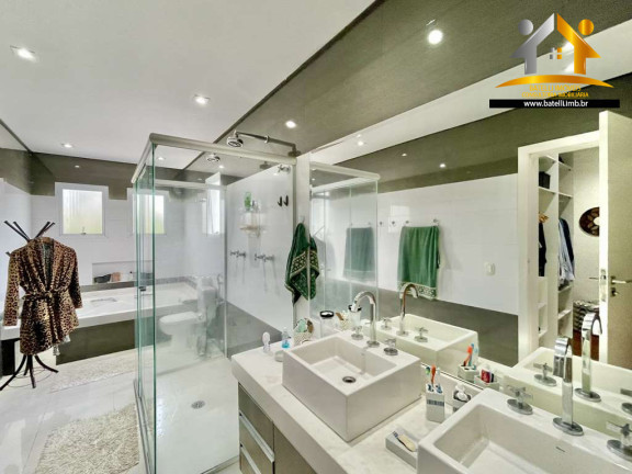 Imagem Casa com 4 Quartos à Venda, 287 m² em Granja Viana - Carapicuíba Imagem Casa com 4 Quartos à Venda, 287 m² em Granja Viana - Carapicuíba