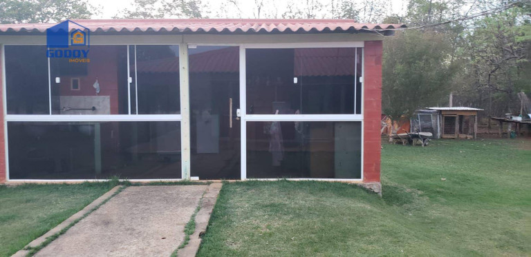 Imagem Chácara com 2 Quartos à Venda, 300 m² em Zona Rural - Chapada Dos Guimarães Imagem Chácara com 2 Quartos à Venda, 300 m² em Zona Rural - Chapada Dos Guimarães