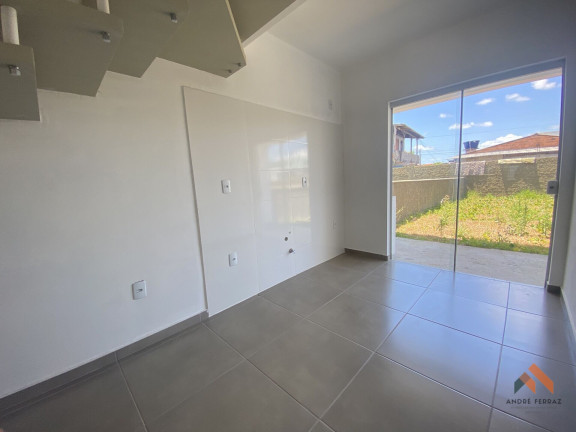 Imagem Casa com 2 Quartos à Venda, 92 m² Imagem Casa com 2 Quartos à Venda, 92 m²