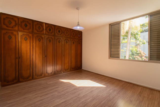 Imagem Casa com 3 Quartos à Venda, 277 m² em Bosque Da Saúde - São Paulo Imagem Casa com 3 Quartos à Venda, 277 m² em Bosque Da Saúde - São Paulo