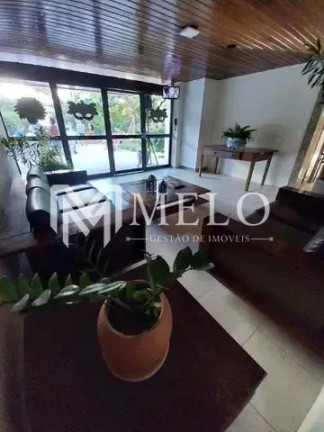 Apartamento com 4 Quartos à Venda, 300 m² em Madalena - Recife