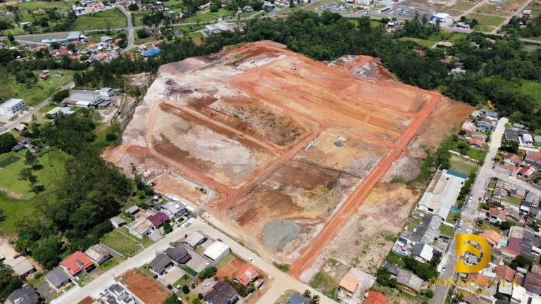 Imagem Terreno à Venda, 360 m² em Catarinense - Criciúma