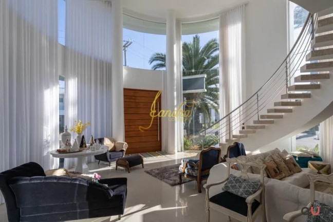 Imagem Casa de Condomínio com 5 Quartos à Venda, 660 m² em Centro - Xangri-la