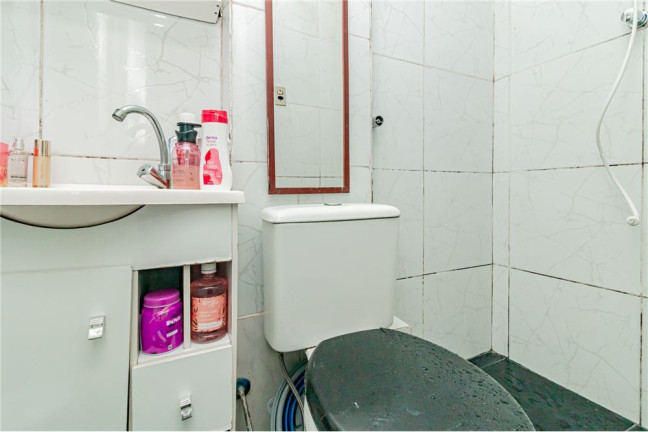 Imagem Imóvel com 1 Quarto à Venda, em Centro Histórico - Porto Alegre Imagem Imóvel com 1 Quarto à Venda, em Centro Histórico - Porto Alegre