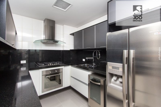 Imagem Apartamento com 3 Quartos à Venda, 176 m² em Cabral - Curitiba Imagem Apartamento com 3 Quartos à Venda, 176 m² em Cabral - Curitiba
