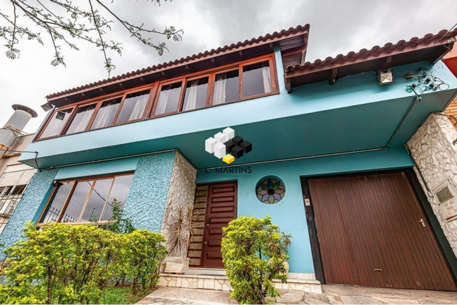 Imagem Casa com 5 Quartos à Venda, 330 m² em Vila Ipiranga - Porto Alegre Imagem Casa com 5 Quartos à Venda, 330 m² em Vila Ipiranga - Porto Alegre