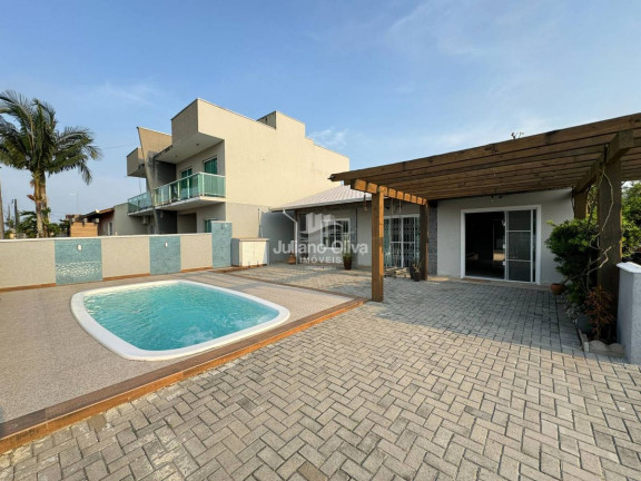 Imagem Casa com 4 Quartos à Venda, 196 m² em Barra Do Sai - Itapoá