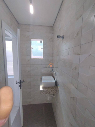 Imagem Sobrado com 2 Quartos para Alugar, 120 m² em Campestre - Santo André