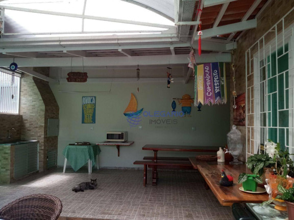 Imagem Casa com 3 Quartos à Venda, 112 m² em Centro - Balneário Piçarras Imagem Casa com 3 Quartos à Venda, 112 m² em Centro - Balneário Piçarras