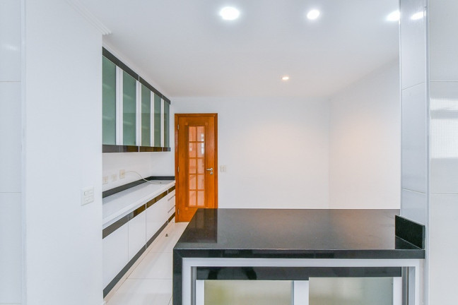 Imagem Apartamento com 3 Quartos à Venda, 214 m² em Itaim Bibi - São Paulo Imagem Apartamento com 3 Quartos à Venda, 214 m² em Itaim Bibi - São Paulo