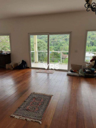 Imagem Casa com 4 Quartos à Venda, 354 m² em Albuquerque - Teresópolis Imagem Casa com 4 Quartos à Venda, 354 m² em Albuquerque - Teresópolis