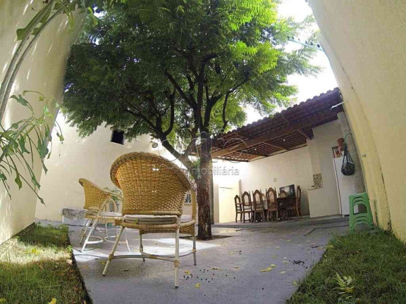 Imagem Casa com 3 Quartos à Venda,  em Amadeu Furtado - Fortaleza