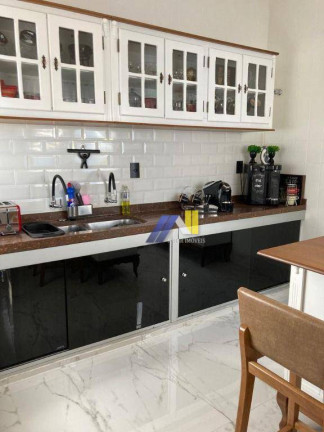 Imagem Apartamento com 5 Quartos à Venda, 230 m² em Centro - Pouso Alegre Imagem Apartamento com 5 Quartos à Venda, 230 m² em Centro - Pouso Alegre