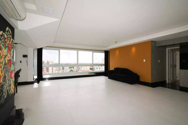 Imagem Apartamento com 3 Quartos à Venda, 134 m² em Moinhos De Vento - Porto Alegre Imagem Apartamento com 3 Quartos à Venda, 134 m² em Moinhos De Vento - Porto Alegre