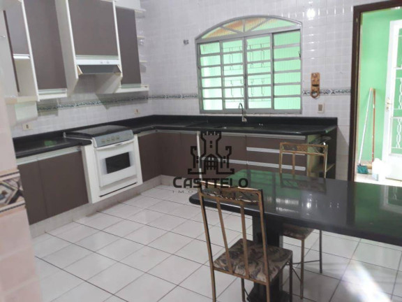 Imagem Casa com 4 Quartos à Venda, 200 m² em Jardim Acapulco - Londrina Imagem Casa com 4 Quartos à Venda, 200 m² em Jardim Acapulco - Londrina