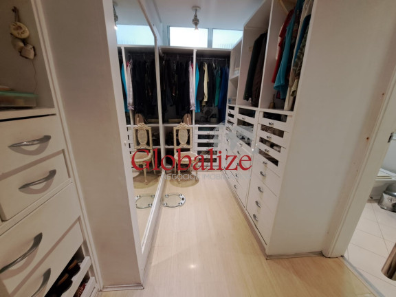 Imagem Imóvel com 4 Quartos à Venda, 345 m² em Gonzaga - Santos Imagem Imóvel com 4 Quartos à Venda, 345 m² em Gonzaga - Santos