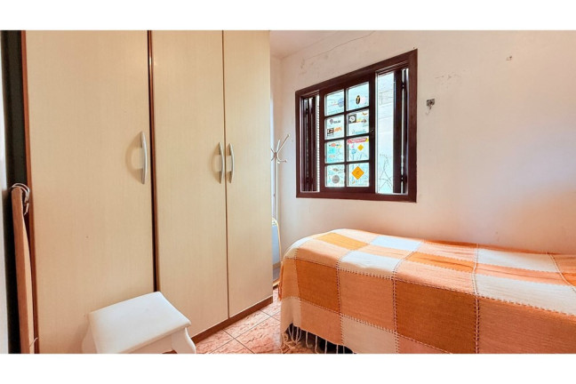 Imagem Casa com 3 Quartos à Venda, 80 m² em Vila Nova - Porto Alegre Imagem Casa com 3 Quartos à Venda, 80 m² em Vila Nova - Porto Alegre
